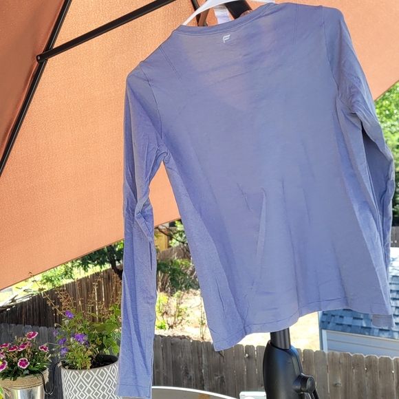 Fabletics Long Sleeve Top - Picture 4 of 4